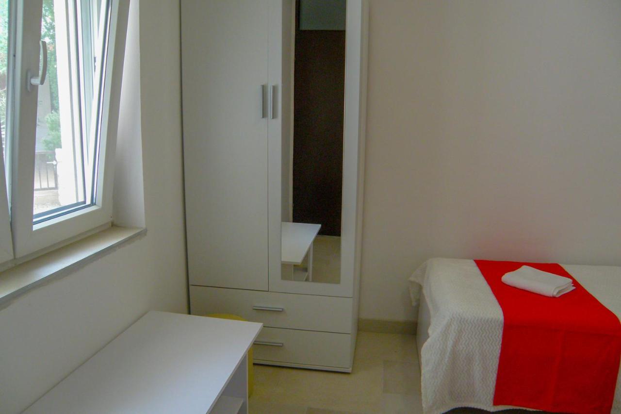 Lada apartmani Novalja Bagian luar foto