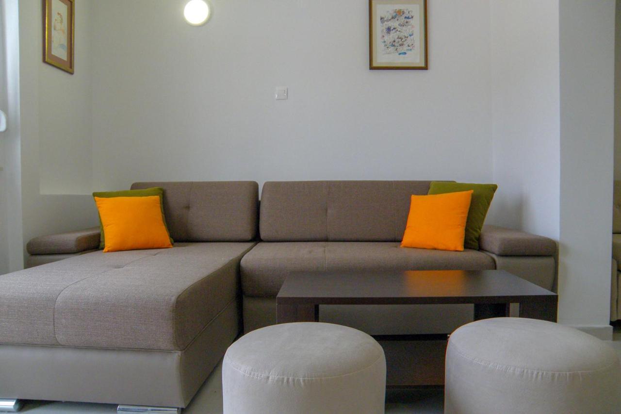 Lada apartmani Novalja Bagian luar foto