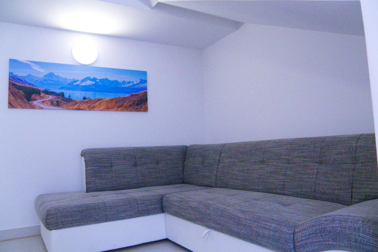 Lada apartmani Novalja Bagian luar foto